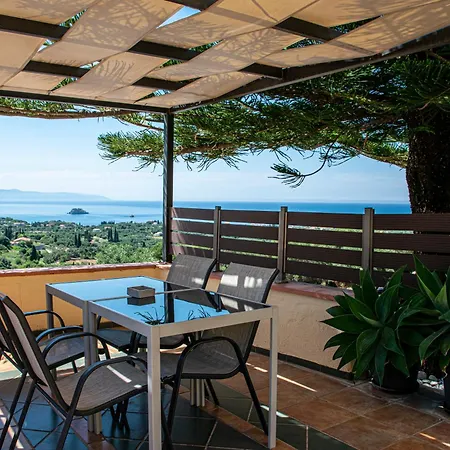 Kefalonian 360° Sunrise דירה *